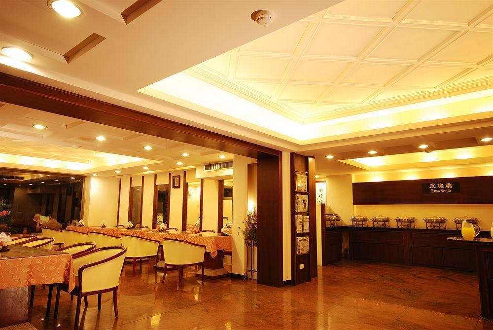 The Enterpriser Hotel Taichung Eksteriør bilde