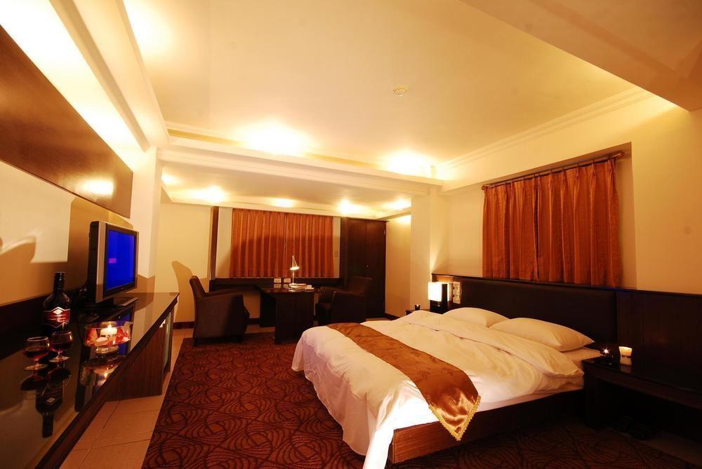 The Enterpriser Hotel Taichung Eksteriør bilde