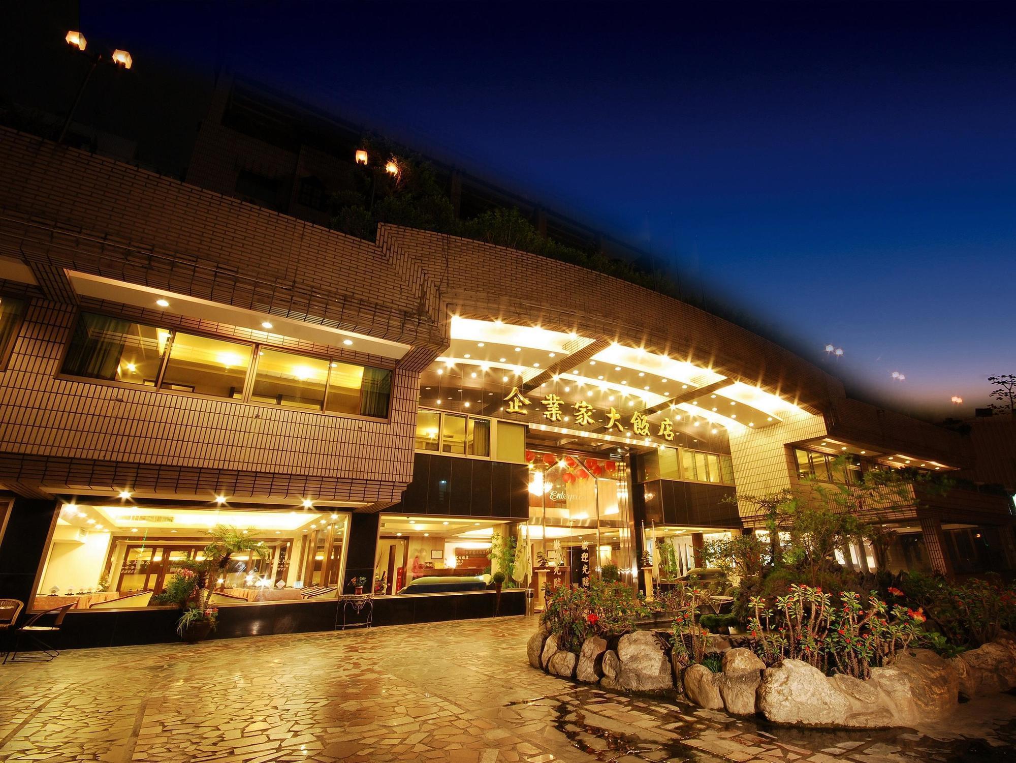 The Enterpriser Hotel Taichung Eksteriør bilde