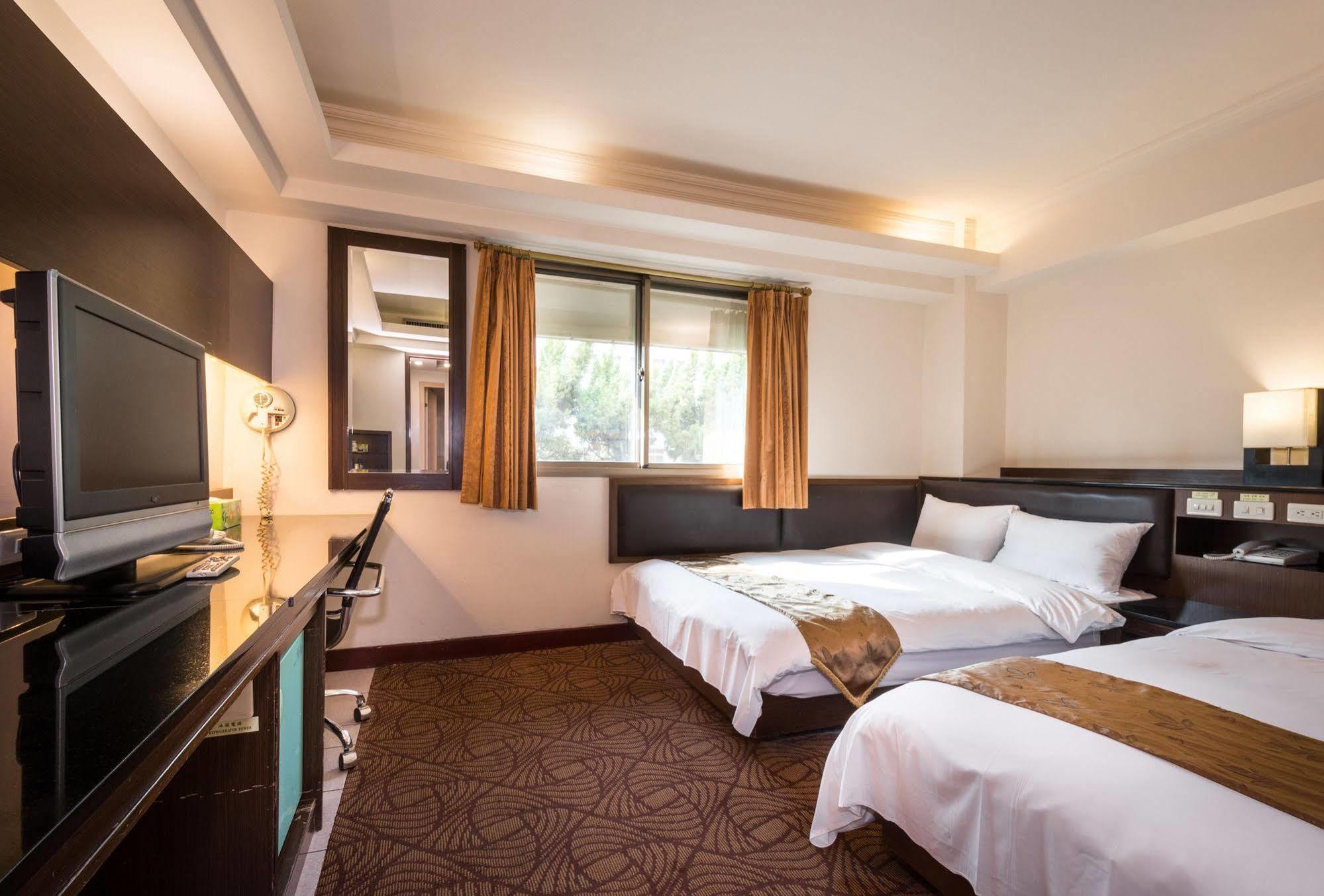 The Enterpriser Hotel Taichung Eksteriør bilde