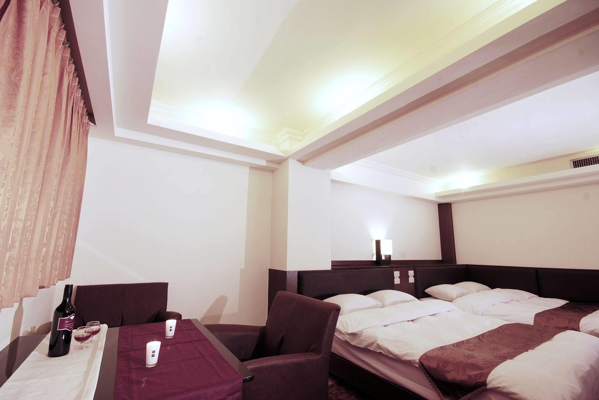 The Enterpriser Hotel Taichung Eksteriør bilde