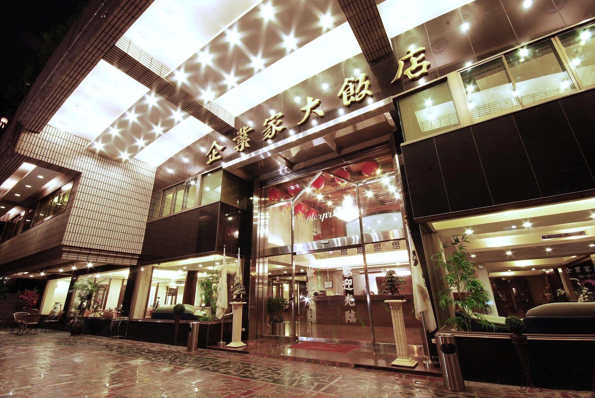 The Enterpriser Hotel Taichung Eksteriør bilde