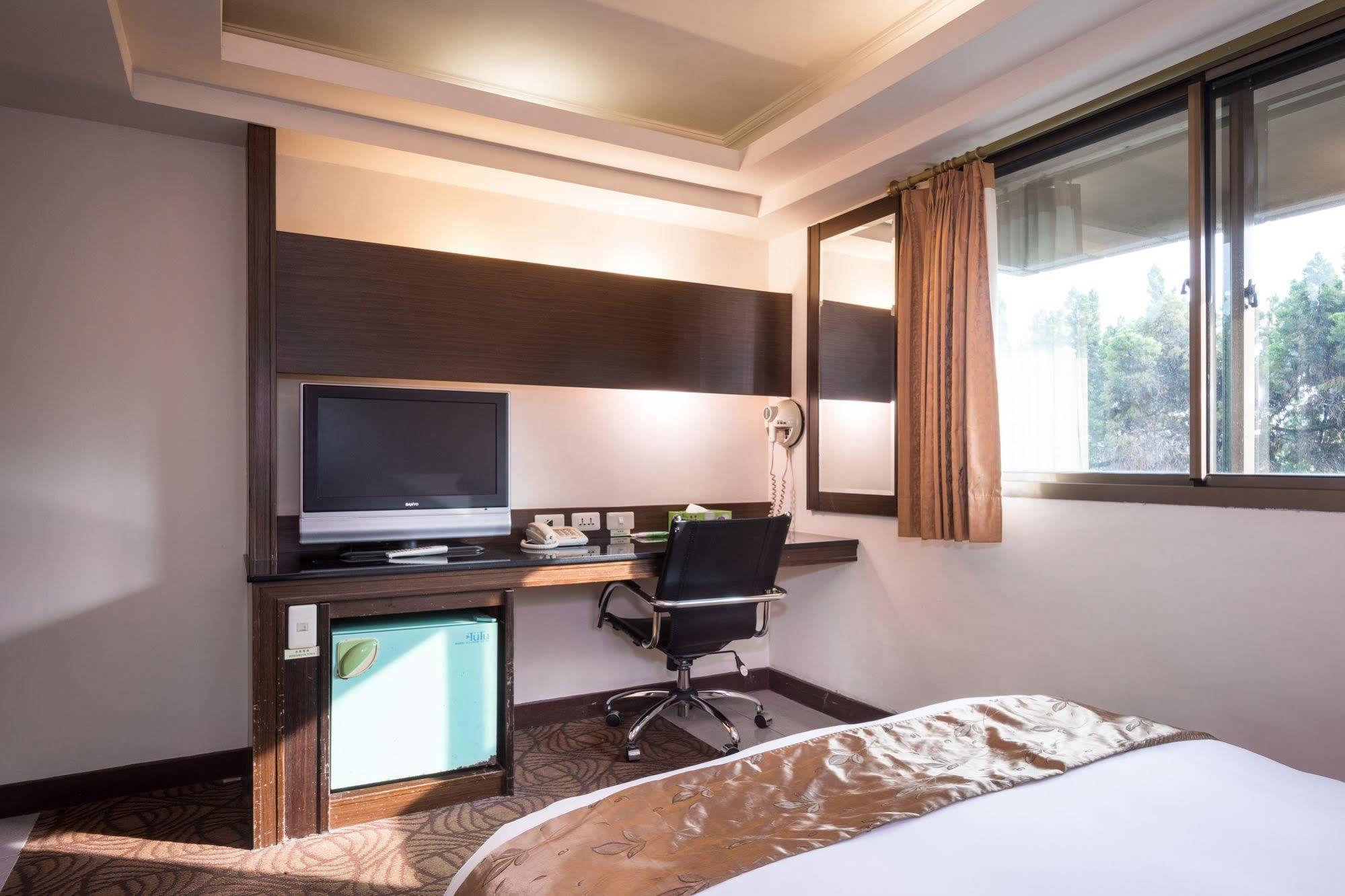 The Enterpriser Hotel Taichung Eksteriør bilde